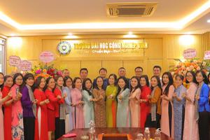Toạ đàm chào mừng kỷ niệm 41 năm Ngày Nhà giáo Việt Nam...