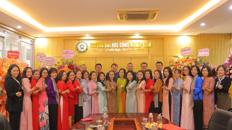 Toạ đàm chào mừng kỷ niệm 41 năm Ngày Nhà giáo Việt Nam (20/11/1982 – 20/11/2023)