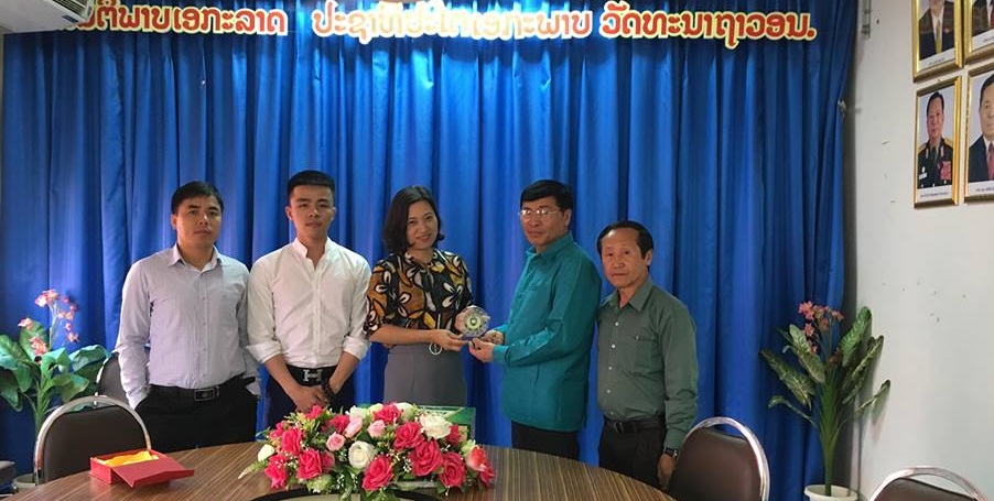 Tại Tỉnh Xiêng Khoảng